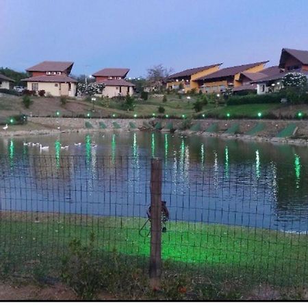 Winterville Flat 108 Proprietaria Catia กราวาตา ภายนอก รูปภาพ
